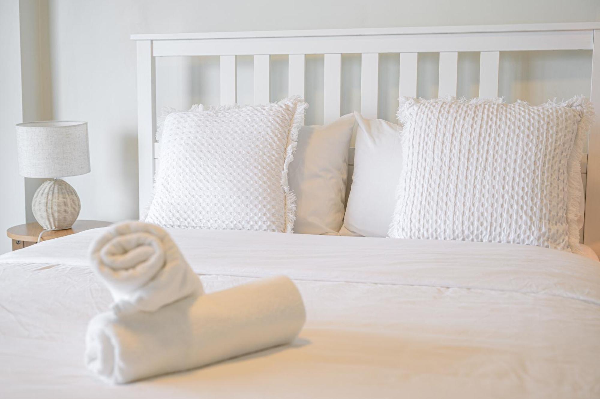 Liverpool Adorable 2Br Apt With Free Parking Warwick Farm Ngoại thất bức ảnh