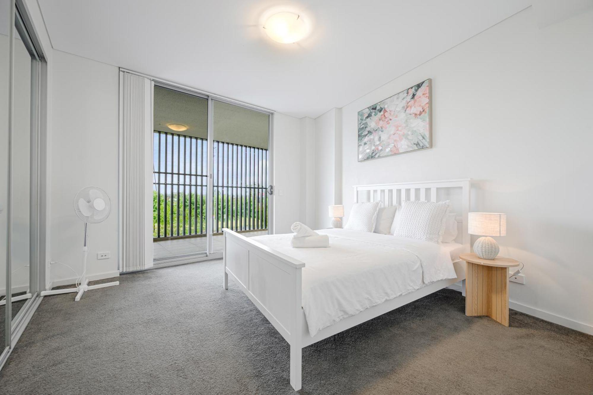 Liverpool Adorable 2Br Apt With Free Parking Warwick Farm Ngoại thất bức ảnh